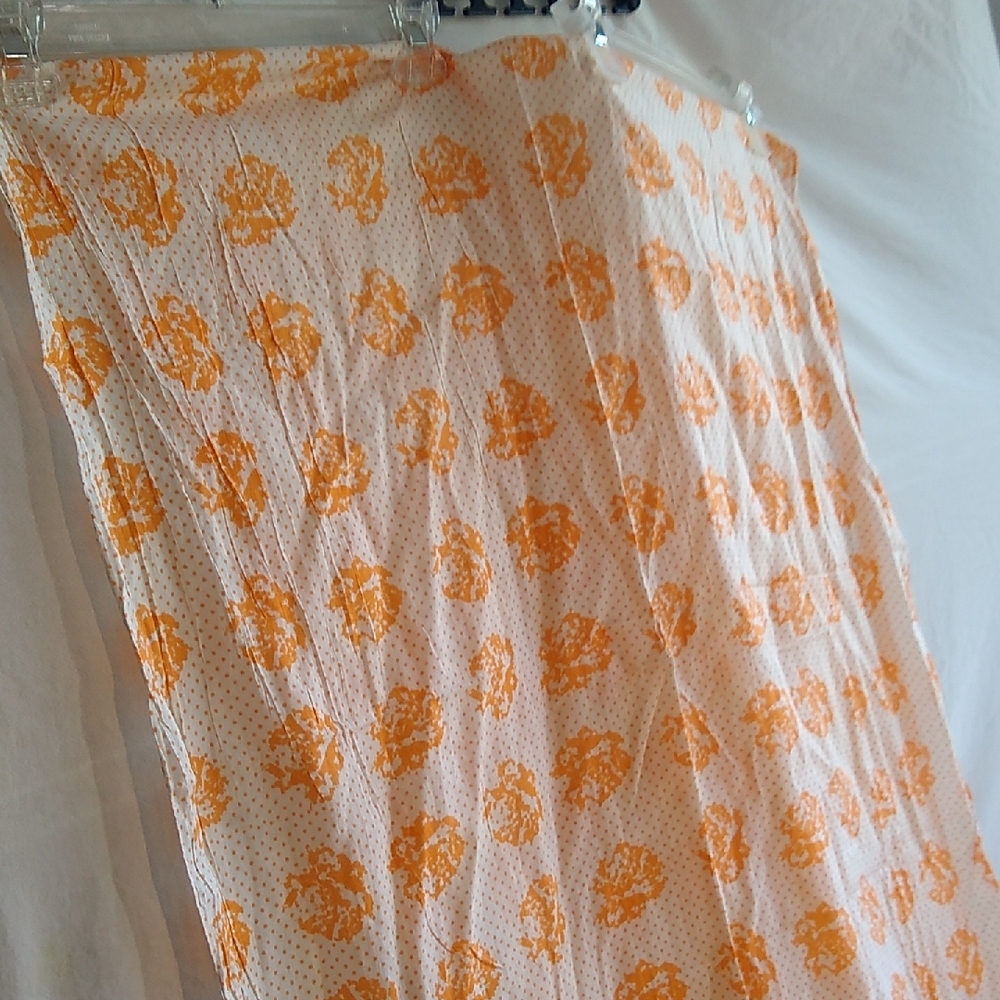 NWOT large 100% cotton scarf/wrap made in India - orange floral-dot unisex - Picture 3 of 8